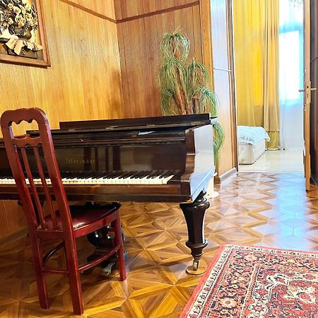 טביליסי Town Center Rustaveli Aparthotel מראה חיצוני תמונה